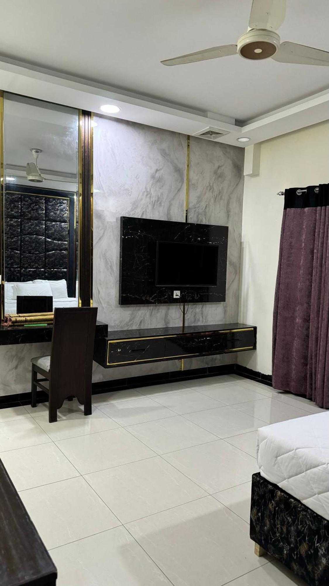 Rose Valet Guest House Islamabad Exterior photo