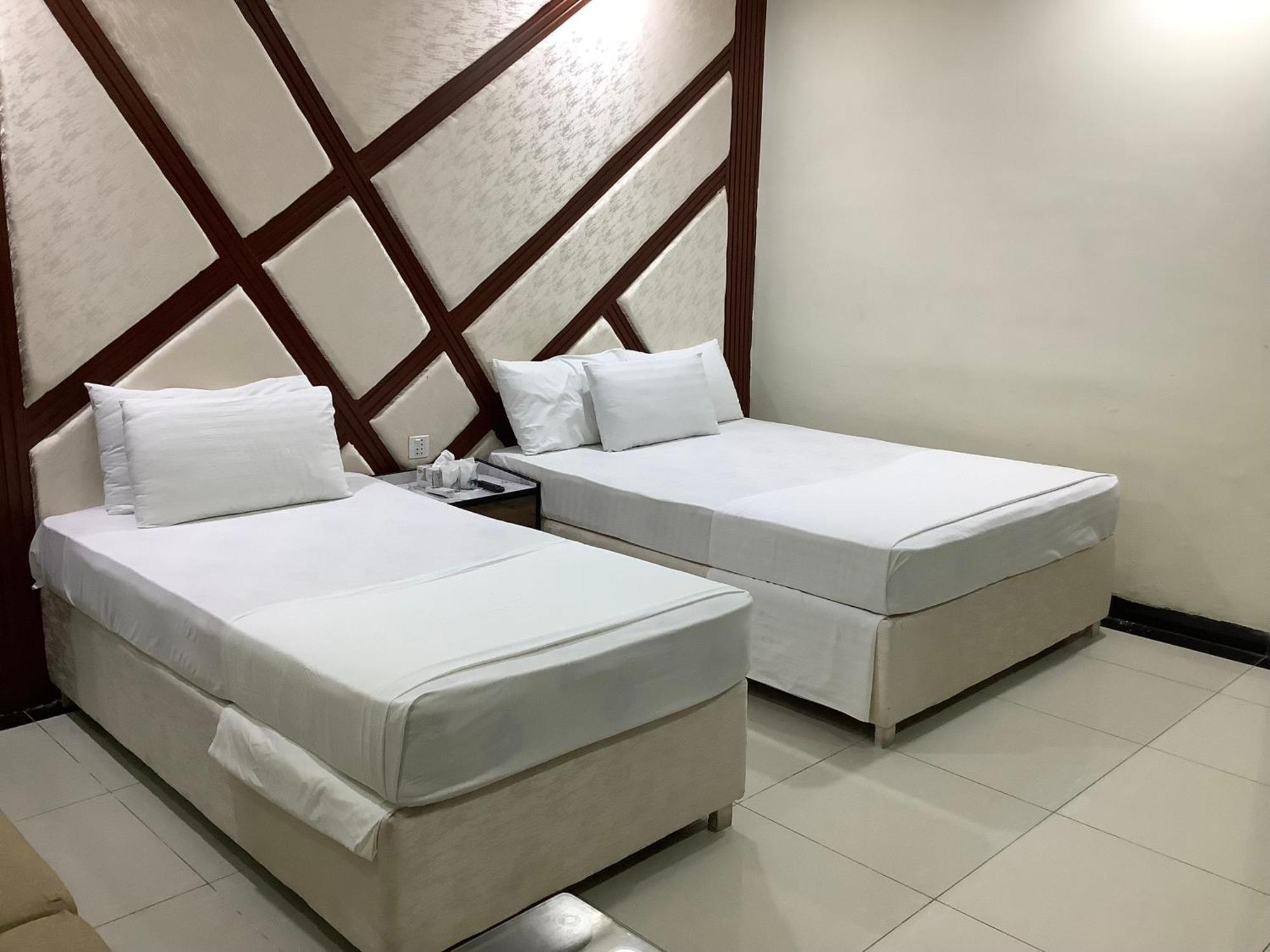 Rose Valet Guest House Islamabad Exterior photo