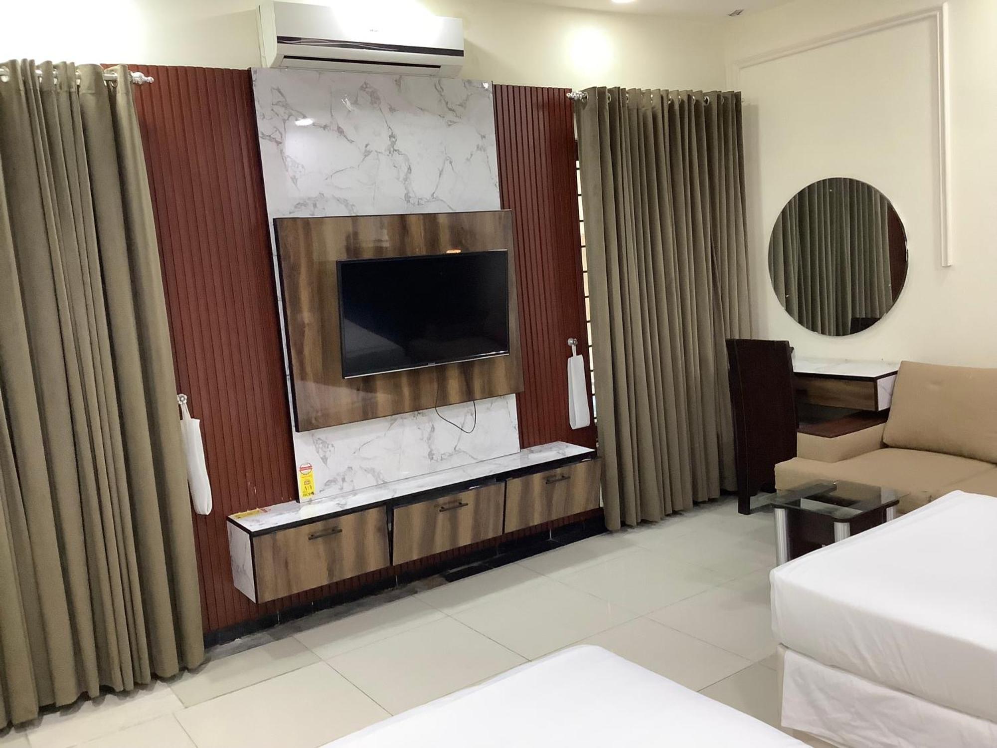 Rose Valet Guest House Islamabad Exterior photo